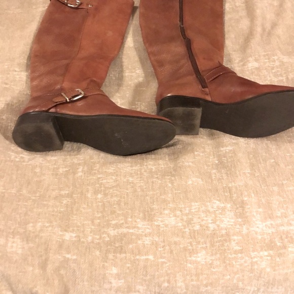 Antonio Melani Leather Boots - Picture 6 of 11